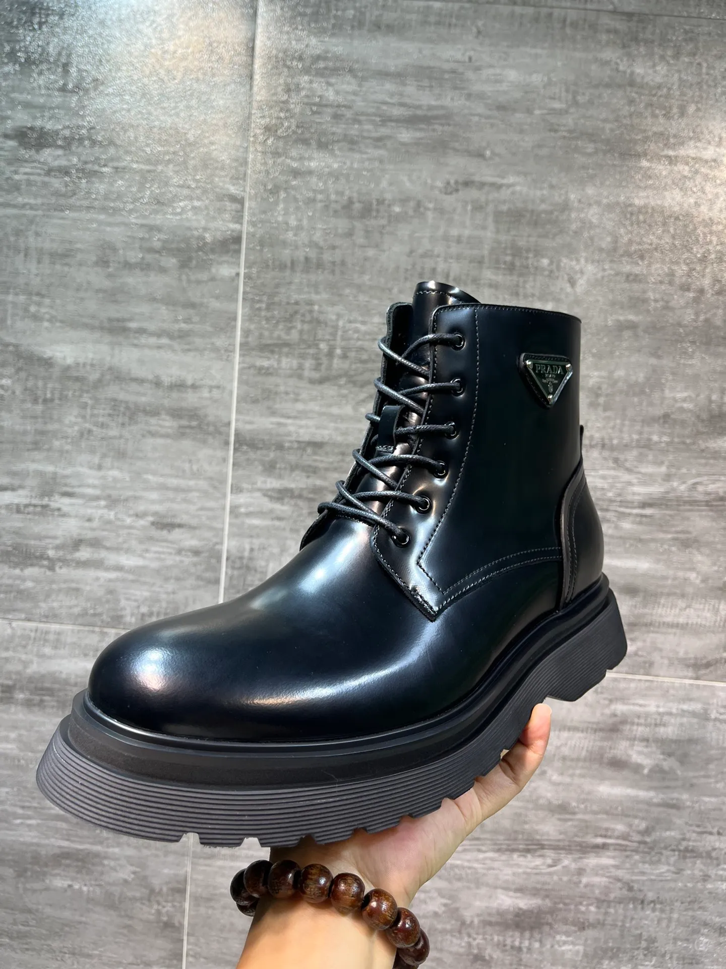 Men's men's shoes 💰820💰 🔥🔥🔥prada derby Prada top version thick-soled derby shoes, lace-up Martin boots, ken same fabric imported open edge beads, cowhide lining, cowhide feet complete set packaging code number 38-46